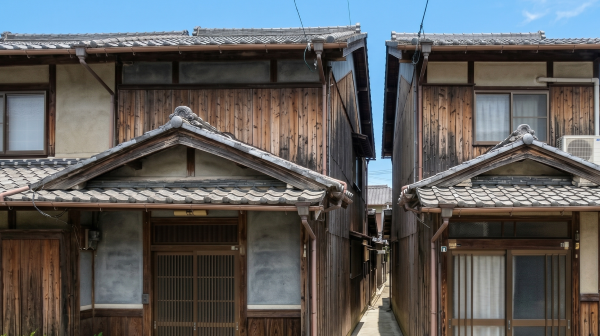 長屋の解体はお隣さんとの話し合いが必要