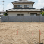 建て替えの為に解体し、地盤調査に入る前の様子